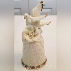 Cracker Barrel "Elegant Collection Porcelain Rose Design/ Dove Bell- New!